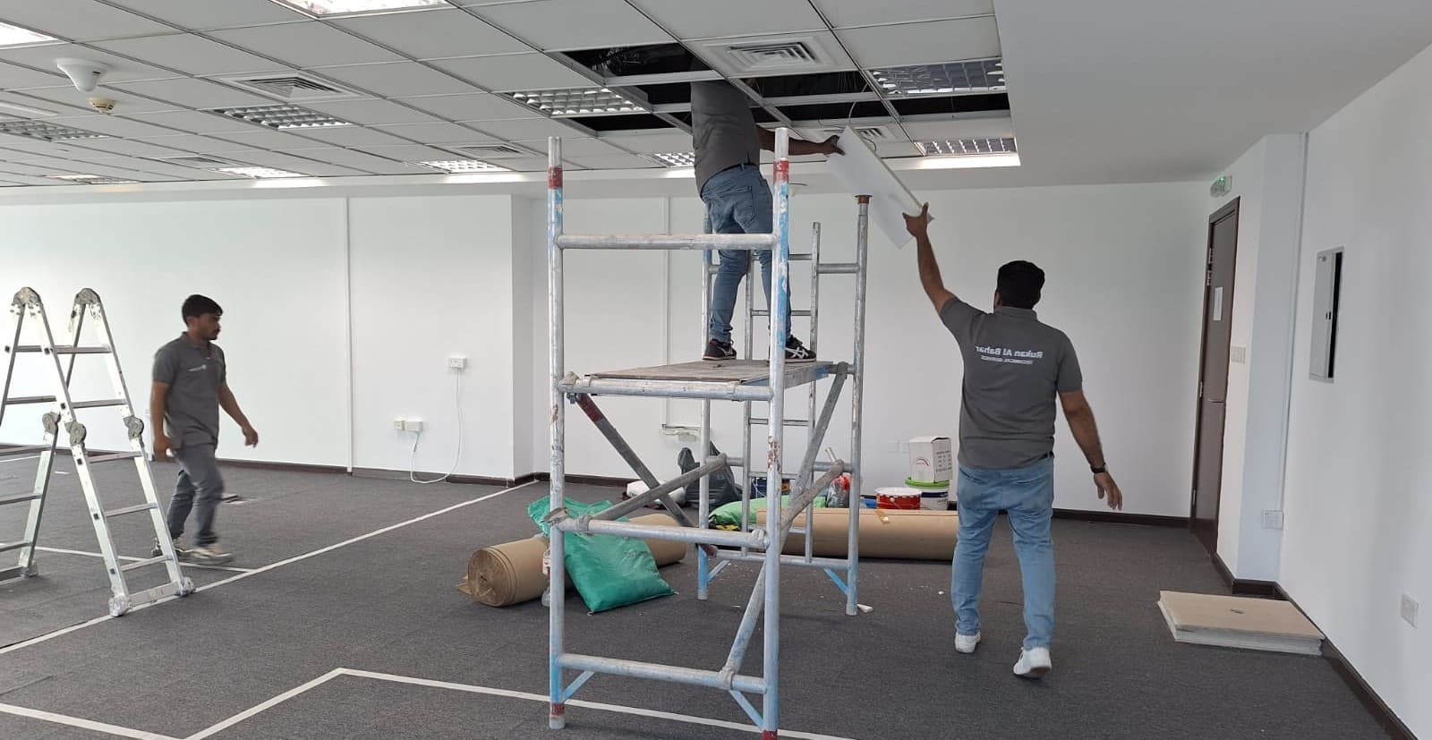 Rukan Al Bahar technicians delivering premium technical services across Dubai