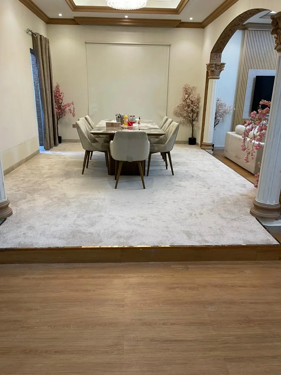 Floor Tiling & Finishing